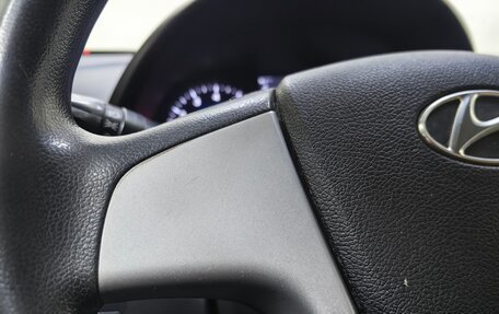 Hyundai Solaris II рестайлинг, 2013 год, 699 000 рублей, 17 фотография