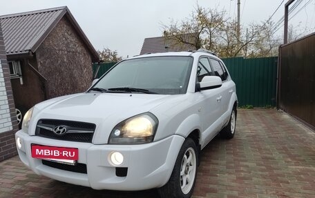 Hyundai Tucson III, 2008 год, 990 000 рублей, 2 фотография