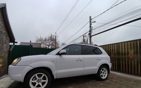 Hyundai Tucson III, 2008 год, 990 000 рублей, 18 фотография