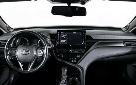 Toyota Camry, 2022 год, 3 729 000 рублей, 17 фотография