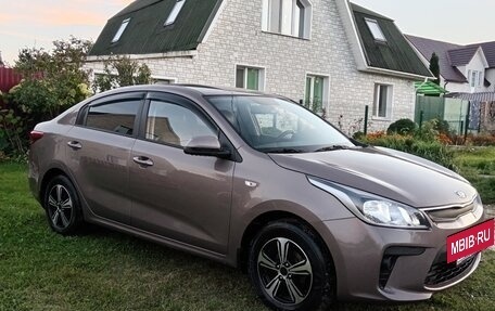 KIA Rio IV, 2017 год, 1 340 000 рублей, 4 фотография