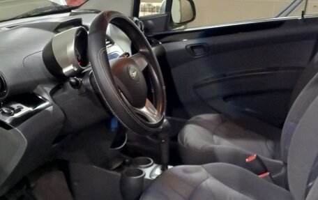 Chevrolet Spark III, 2013 год, 730 000 рублей, 6 фотография