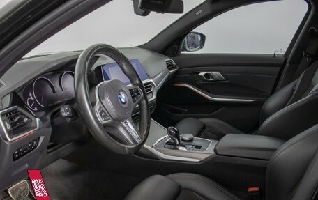 BMW 3 серия, 2020 год, 3 590 000 рублей, 10 фотография