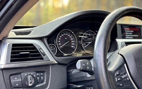 BMW 3 серия, 2018 год, 2 800 000 рублей, 14 фотография