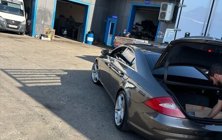 Mercedes-Benz CLS, 2007 год, 960 000 рублей, 5 фотография