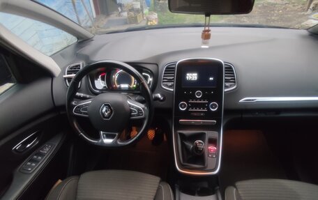 Renault Scenic IV, 2017 год, 1 545 000 рублей, 10 фотография
