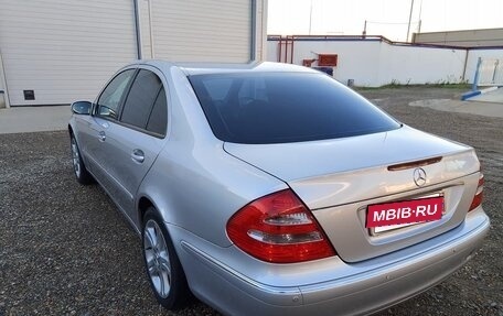 Mercedes-Benz E-Класс, 2002 год, 598 000 рублей, 2 фотография