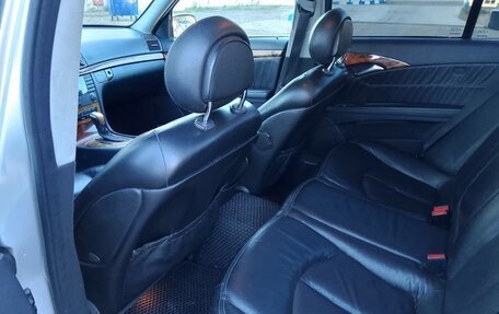 Mercedes-Benz E-Класс, 2002 год, 598 000 рублей, 25 фотография