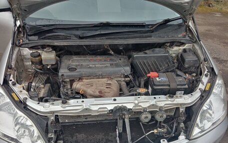 Toyota Ipsum II, 2001 год, 777 777 рублей, 6 фотография