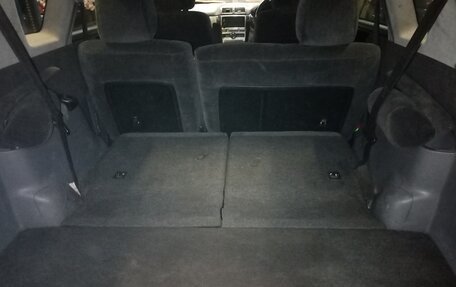 Toyota Ipsum II, 2001 год, 777 777 рублей, 14 фотография