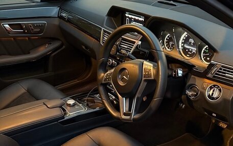 Mercedes-Benz E-Класс, 2012 год, 1 850 000 рублей, 6 фотография