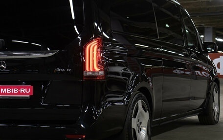 Mercedes-Benz V-Класс, 2015 год, 4 398 000 рублей, 28 фотография