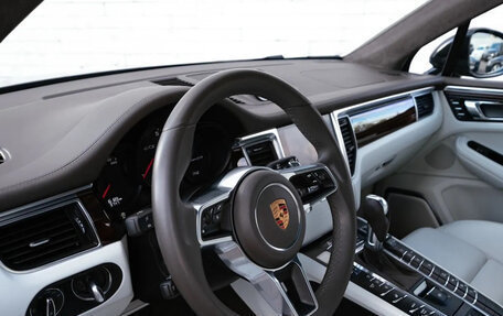 Porsche Macan I рестайлинг, 2017 год, 3 999 900 рублей, 7 фотография