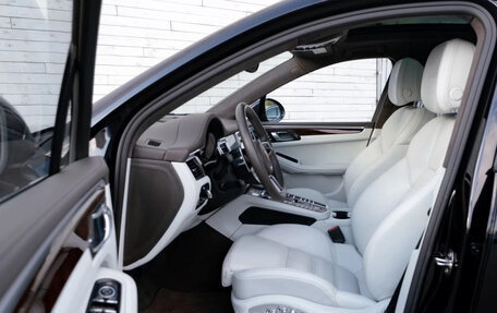 Porsche Macan I рестайлинг, 2017 год, 3 999 900 рублей, 10 фотография