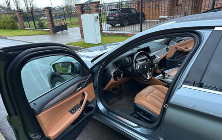 BMW 5 серия, 2018 год, 2 800 000 рублей, 9 фотография