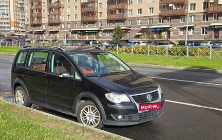 Volkswagen Touran III, 2007 год, 620 000 рублей, 6 фотография