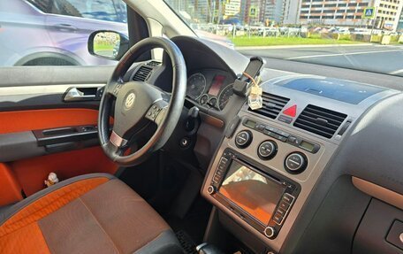 Volkswagen Touran III, 2007 год, 620 000 рублей, 14 фотография