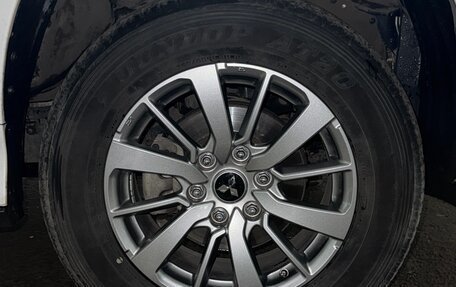 Mitsubishi Pajero Sport III рестайлинг, 2019 год, 3 300 000 рублей, 17 фотография