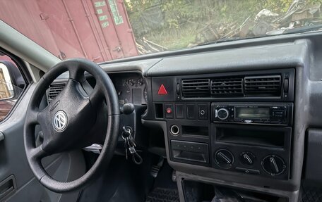 Volkswagen Transporter T4, 2000 год, 620 000 рублей, 11 фотография