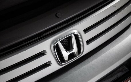 Honda Insight II рестайлинг, 2010 год, 960 000 рублей, 18 фотография