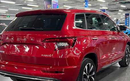 Skoda Karoq I, 2022 год, 2 170 000 рублей, 6 фотография