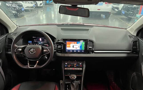 Skoda Karoq I, 2022 год, 2 170 000 рублей, 12 фотография