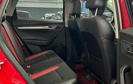 Skoda Karoq I, 2022 год, 2 170 000 рублей, 13 фотография