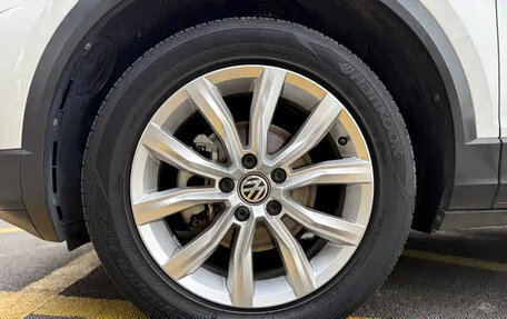 Volkswagen T-Roc I, 2022 год, 1 415 555 рублей, 9 фотография