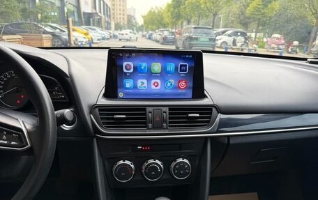 Mazda CX-4, 2021 год, 1 900 000 рублей, 19 фотография