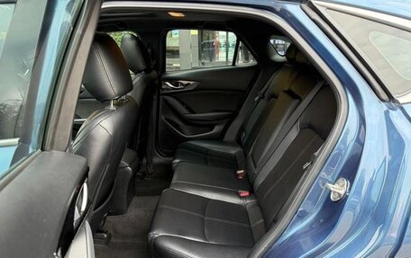 Mazda CX-4, 2021 год, 1 900 000 рублей, 22 фотография