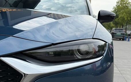 Mazda CX-4, 2021 год, 1 900 000 рублей, 27 фотография