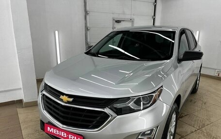 Chevrolet Equinox III, 2019 год, 1 980 000 рублей, 2 фотография