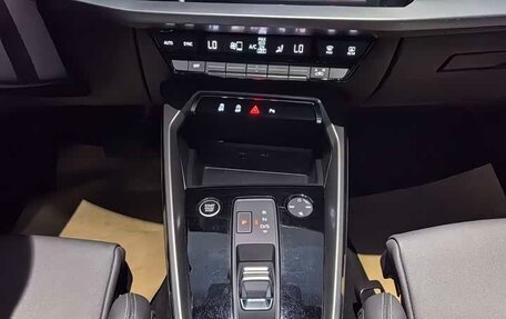 Audi A3, 2021 год, 1 620 000 рублей, 13 фотография