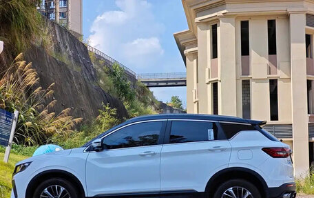 Geely Coolray I, 2022 год, 1 050 000 рублей, 6 фотография