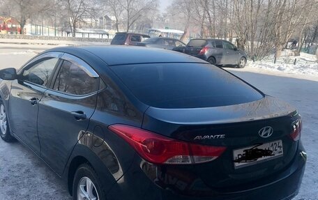 Hyundai Avante, 2011 год, 1 050 000 рублей, 4 фотография