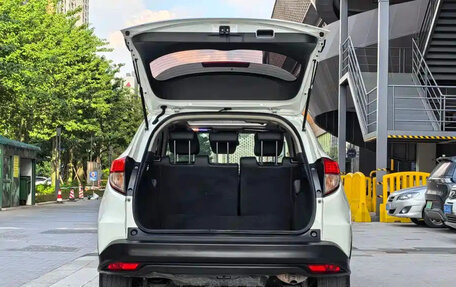 Honda Vezel, 2022 год, 1 228 000 рублей, 7 фотография