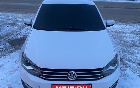 Volkswagen Polo VI (EU Market), 2015 год, 830 000 рублей, 1 фотография