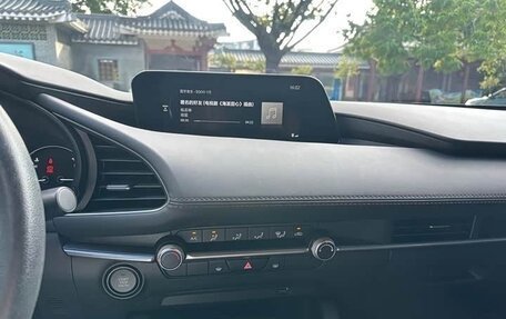 Mazda 3, 2022 год, 1 320 000 рублей, 12 фотография