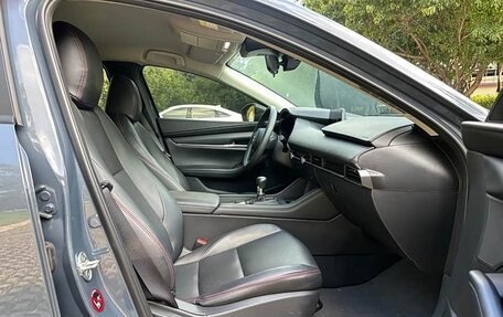 Mazda 3, 2022 год, 1 320 000 рублей, 20 фотография