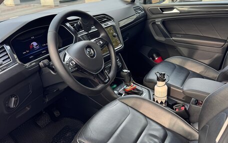 Volkswagen Tiguan II, 2018 год, 3 150 000 рублей, 9 фотография