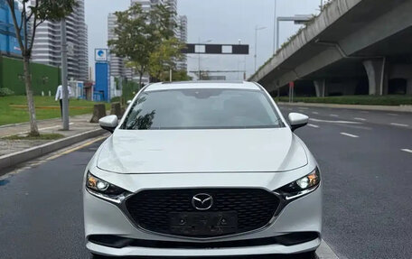 Mazda 3, 2022 год, 1 240 000 рублей, 2 фотография