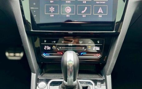 Volkswagen Passat CC, 2021 год, 2 120 000 рублей, 13 фотография