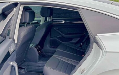 Volkswagen Passat CC, 2021 год, 2 120 000 рублей, 16 фотография