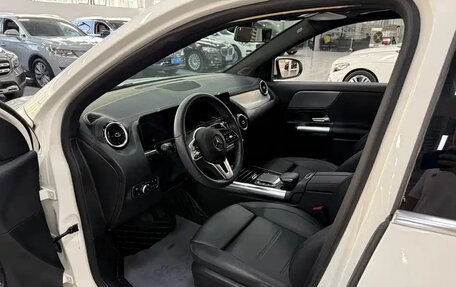 Mercedes-Benz GLA, 2022 год, 1 960 000 рублей, 9 фотография