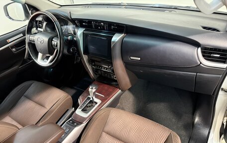 Toyota Fortuner II, 2018 год, 3 249 800 рублей, 15 фотография