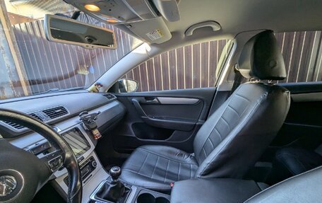 Volkswagen Passat B7, 2011 год, 955 000 рублей, 7 фотография