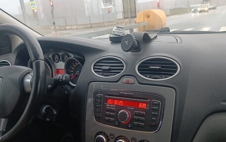 Ford Focus II рестайлинг, 2010 год, 800 000 рублей, 15 фотография