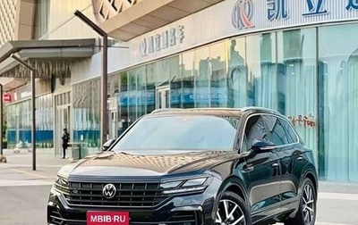 Volkswagen Touareg III, 2022 год, 4 300 000 рублей, 1 фотография