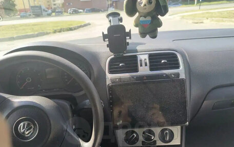 Volkswagen Polo VI (EU Market), 2013 год, 550 000 рублей, 3 фотография