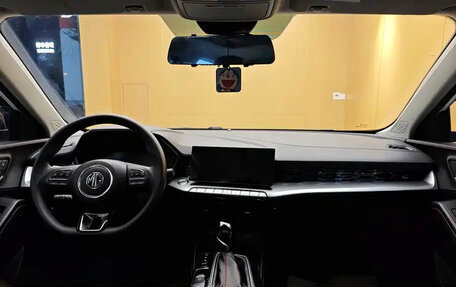 MG 5, 2022 год, 1 010 000 рублей, 13 фотография